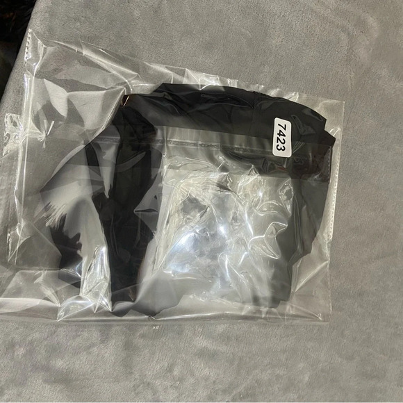 Free People FP Movement Black The Way Home Workout Athletic Shorts 27423 - Picture 10 of 10